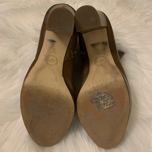 MICHAEL KORS Sammy Booties - Picture 6 of 8